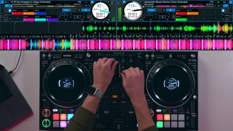 PRO DJ Mixes Between Tempo’s Creatively!