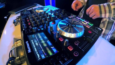 NUMARK NV : DJ M-RODE mashup sur 4 desk (La Boite Noire)