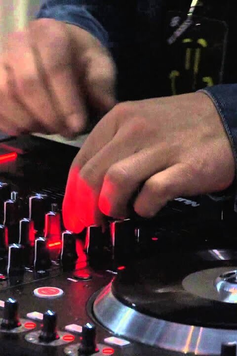 DJ MEJ en tournée avec SOPRANO et NUMARK sur le COSMO TOUR, interview exclusive (La Boite Noire)