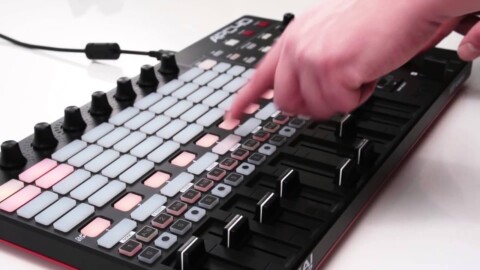 AKAI APC40 MKII : Nouvelle version du contrôleur ABLETON (La Boite Noire)