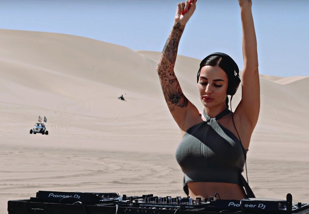 DeepMe – Live @ Imperial Sand Dunes, California / Melodic Techno & Progressive House 4k Dj Mix 2023