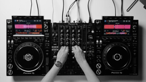 How To Mix Hard Techno on CDJ 3000s (Step-By-Step)