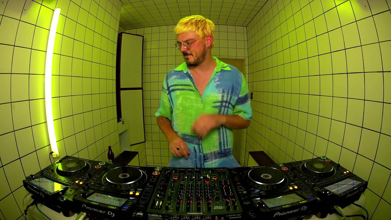 Cromby | HÖR - Aug 30 / 2023 - Virtual Clubbing Life