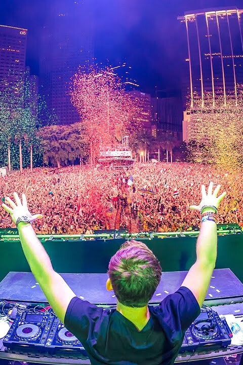 Hardwell – LIVE @ Ultra Music Festival (2015)