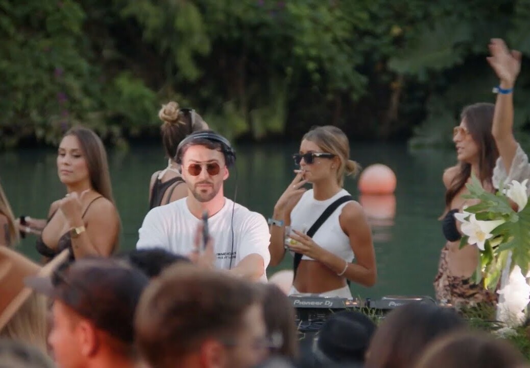 Hot Since 82 – Live From a Lagoon in Argentina