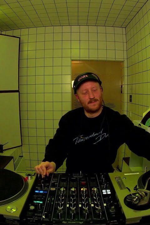 Johannes Albert | HÖR – December 5 / 2023