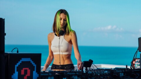 Miss Monique – 1001Tracklists Miami Rooftop Sessions [Melodic Techno/ Progressive House Live DJ Mix]