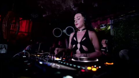 Karen Echev @ Live at On Heaven Playa del Carmen | By @EPHIMERATulum